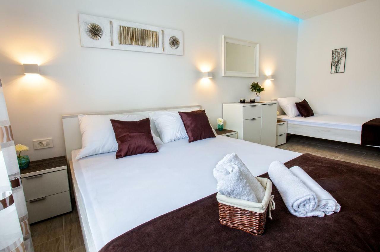 Apartment Nives In The City Center - Free Parking Split Exteriér fotografie