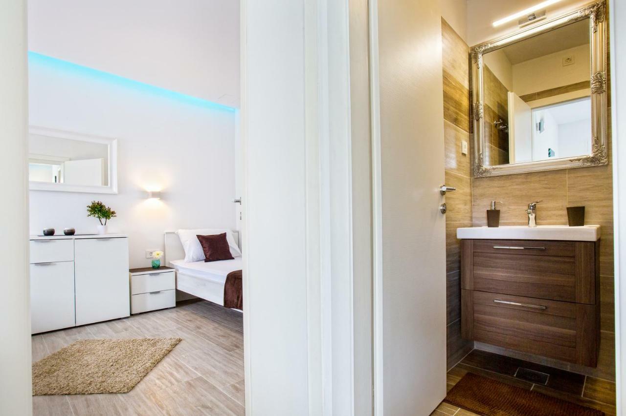 Apartment Nives In The City Center - Free Parking Split Exteriér fotografie